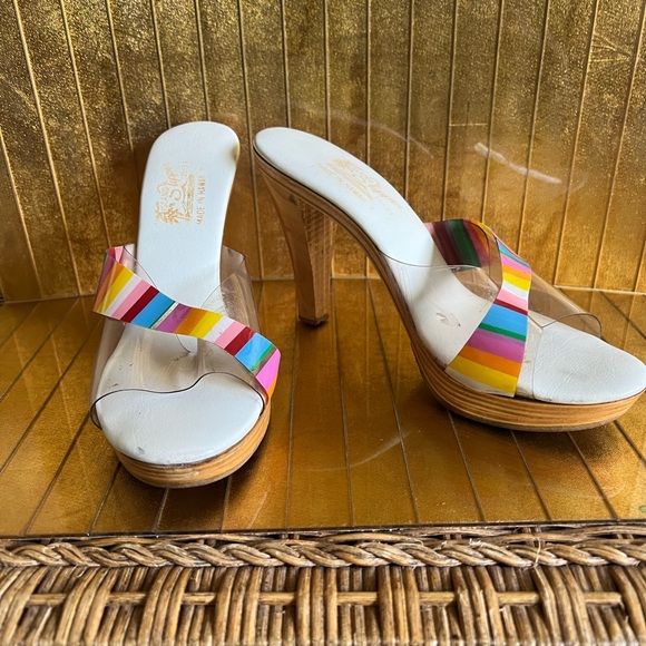 Vtg made in Hawaii island slipper wooden heel Meals 1960s Lucite - Picture 4 of 14